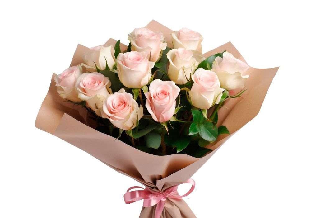 Untitled design Fresh Flower Bouquet for Marriage Proposal by Wingding Event Styling Jardin Eden Flowers & Aromatique