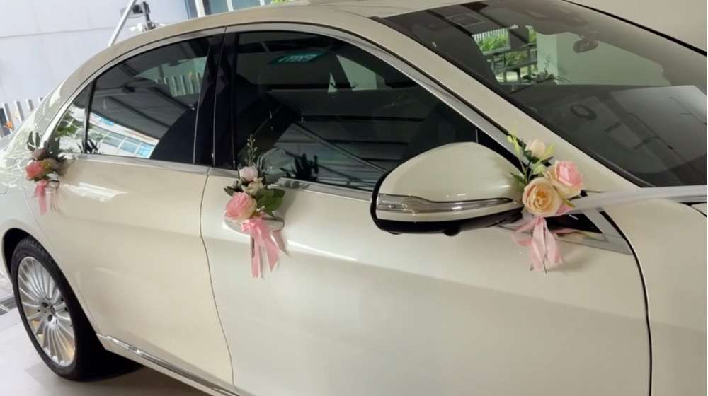 Bridal Car Decoration Wedding Car Decoration by Wingding Event Styling